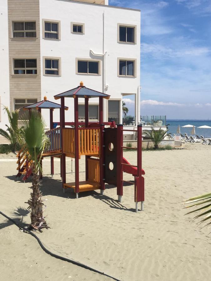 Larnaca Beach Apartment 1A Exteriör bild