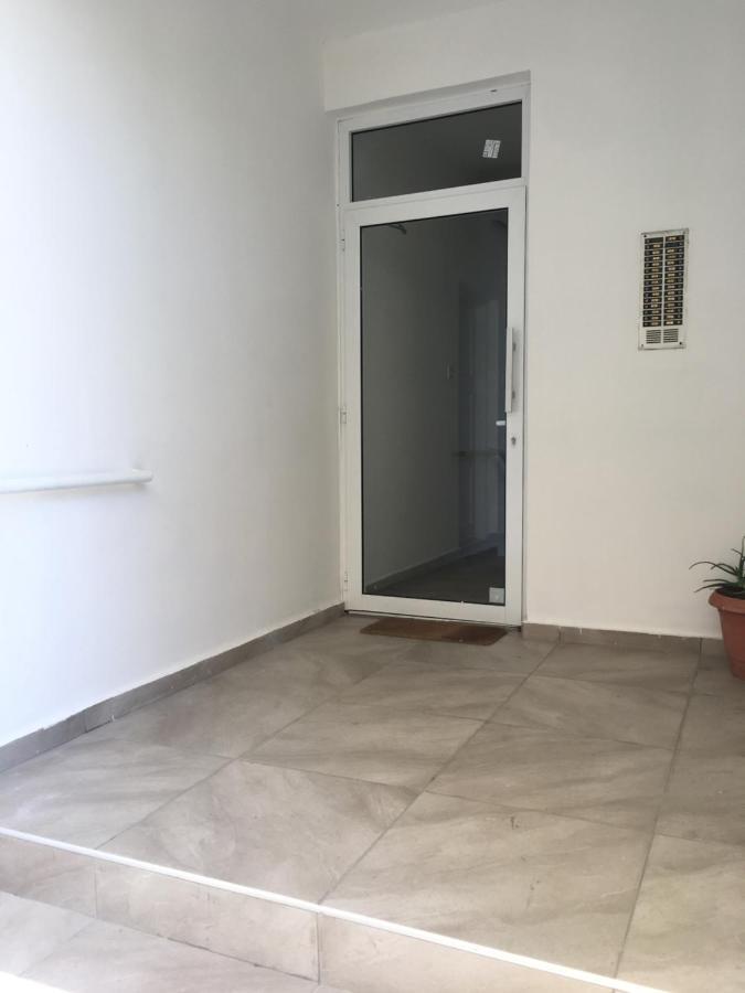 Larnaca Beach Apartment 1A Exteriör bild